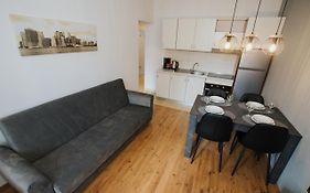 Apartment Deni