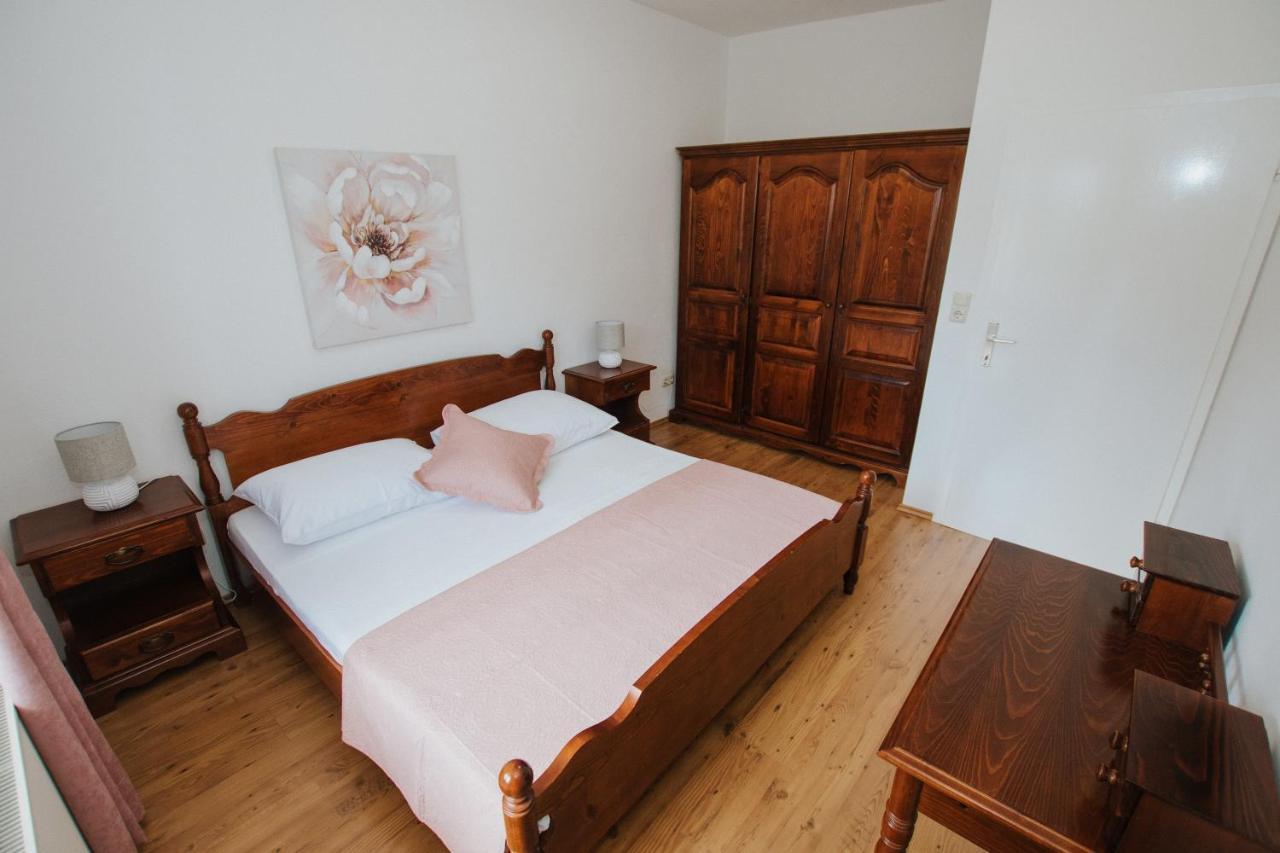 Apartment Deni Solin Exterior foto
